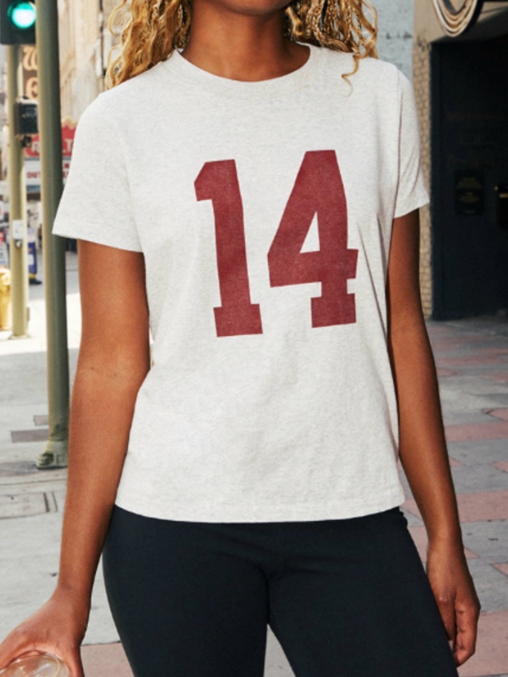 Brandy Melville John Galt White 14 Tee